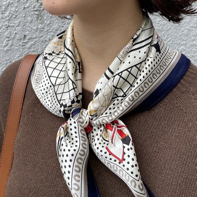like vintage scarf